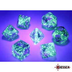 Chessex - 7 - Die Set - Borealis - Light Smoke/Silver [CHX27578]